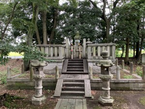 新田義貞の墓所